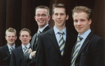 board 2004-2005 group photo