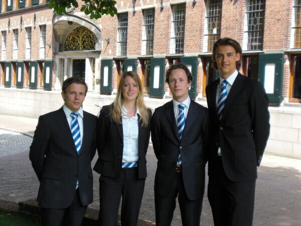 board 2009 - 2010 group photo